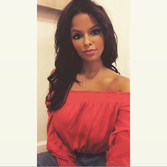 Meet your seller 💘 - Picture 4 of 7